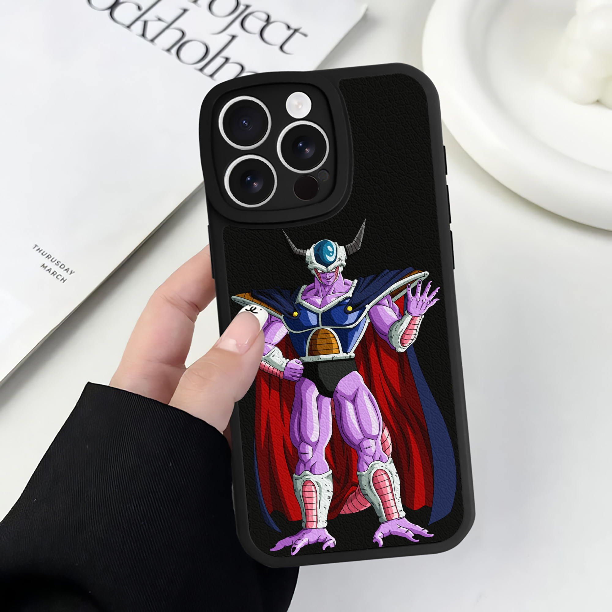 （画像用） ドラゴンボール コルド大王 DRAGON BALL King Cold 【iPhone 16シリーズ対応】シリコンスマホケース（レザー調） 材質：シリコン